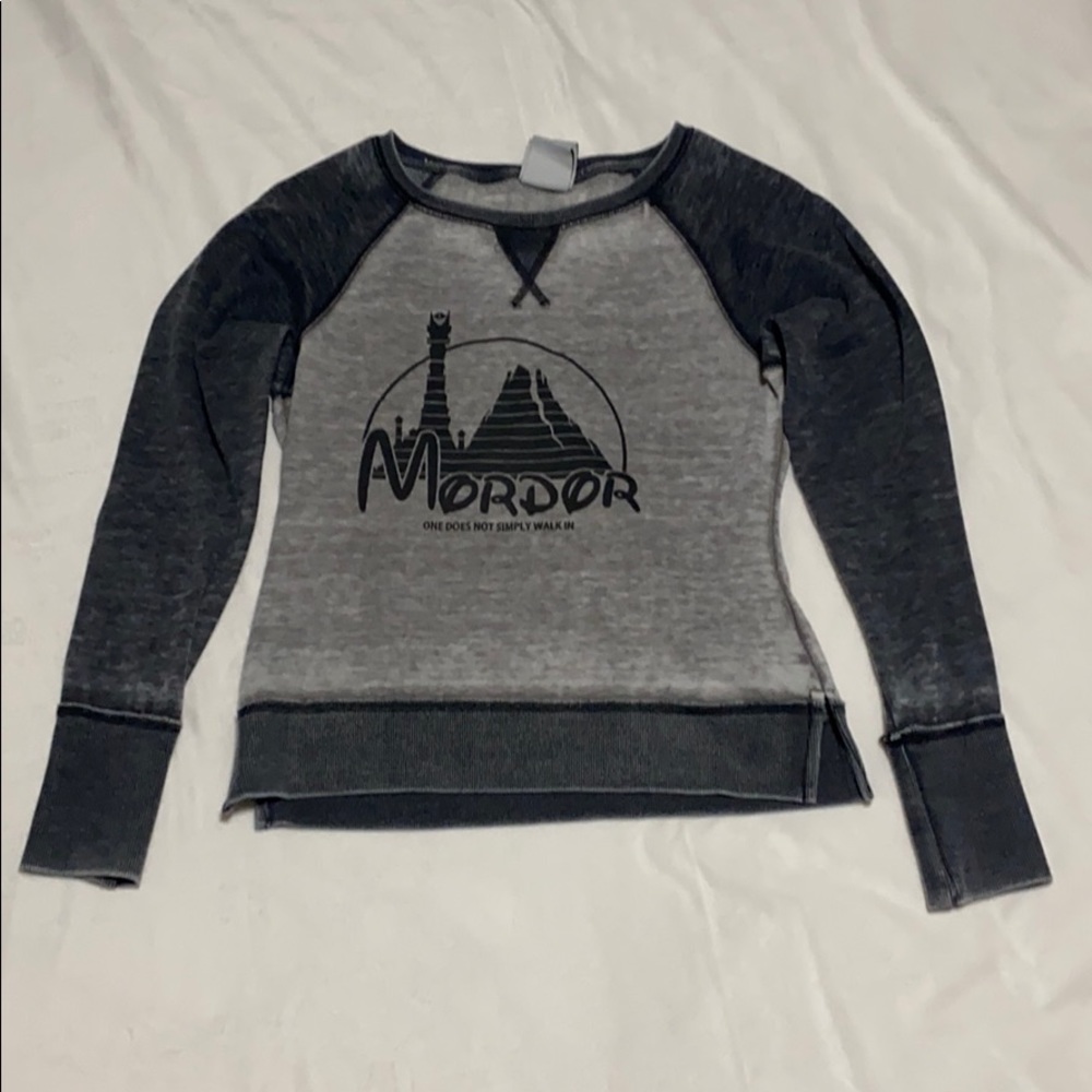 Mordor sweat shirt